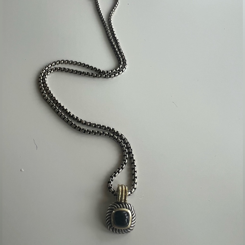 David Yurman onyx pendant necklace